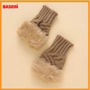 Fingerless Knit Gloves